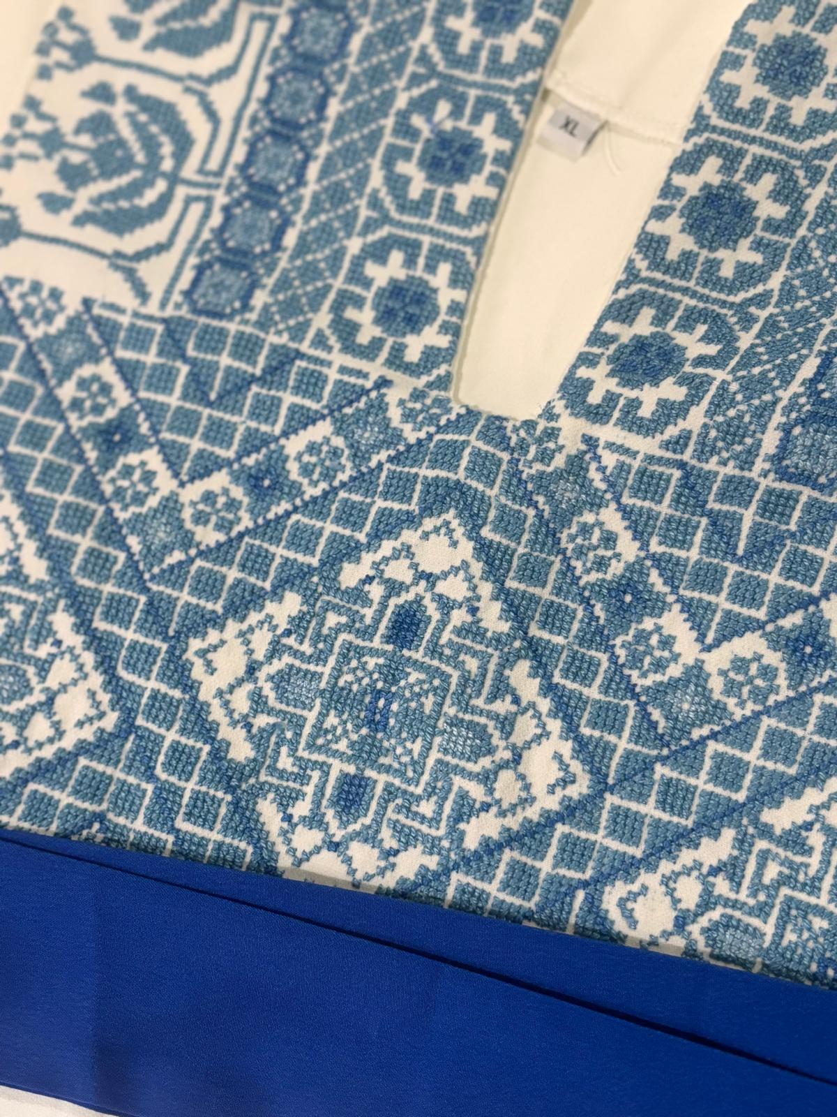 Palestinian Jellayeh (White and Blue))