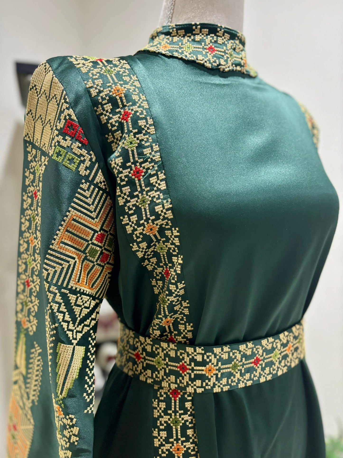 Nuwwara Thobe (Green)
