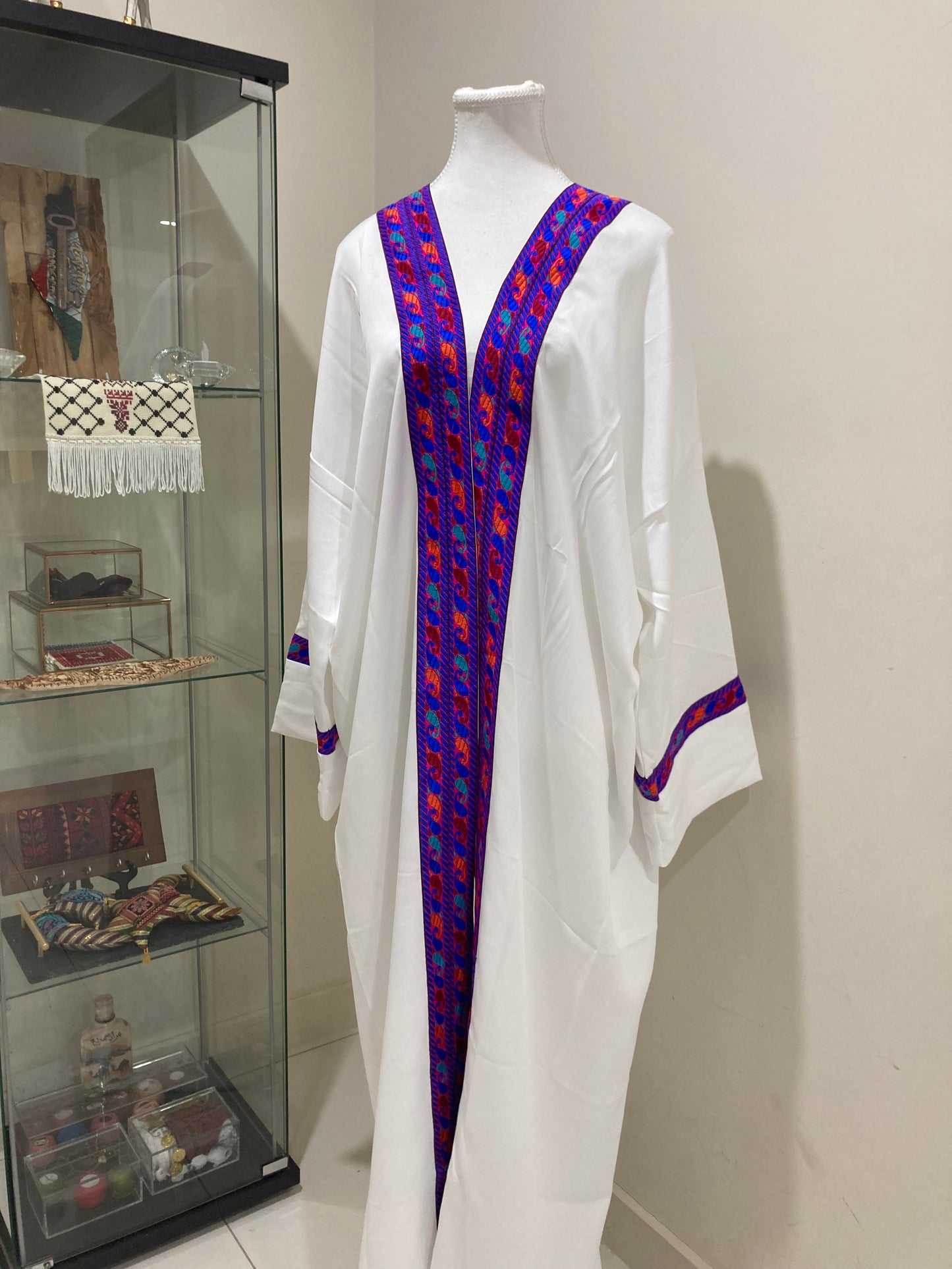 Cultural White Abaya Design 3