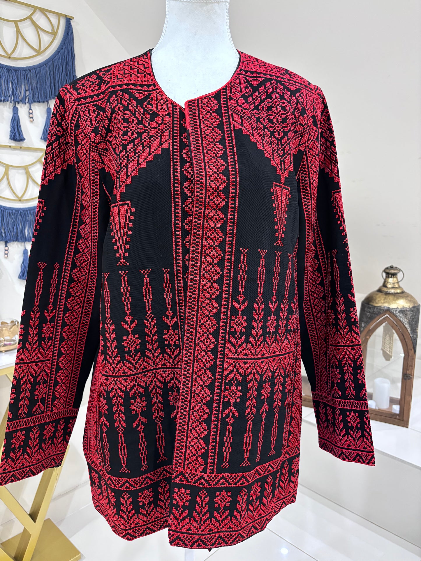 Tatreez Blazer (Black and Red)