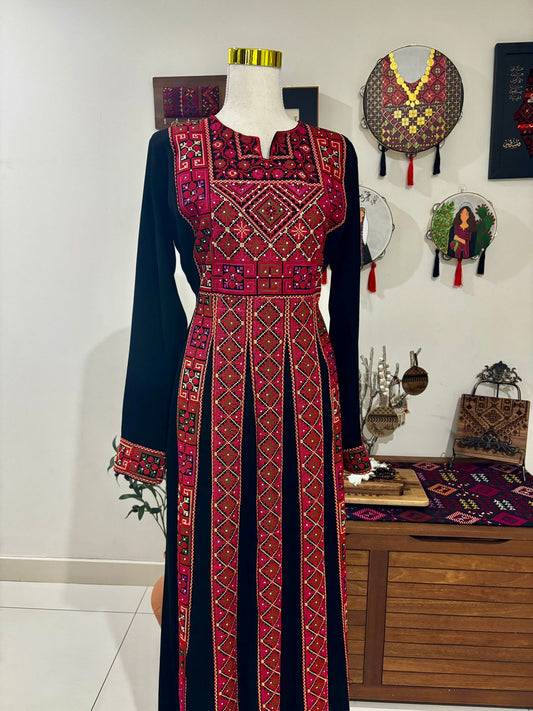 The  Orouq Thobe (Red and Black)