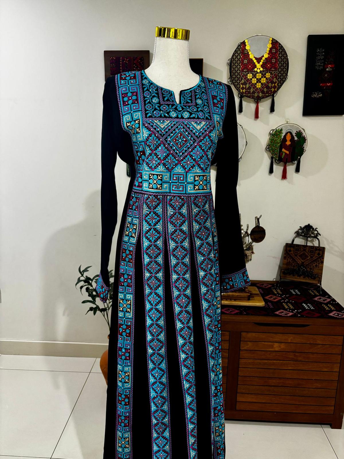 The Orouq Thobe (Blue)