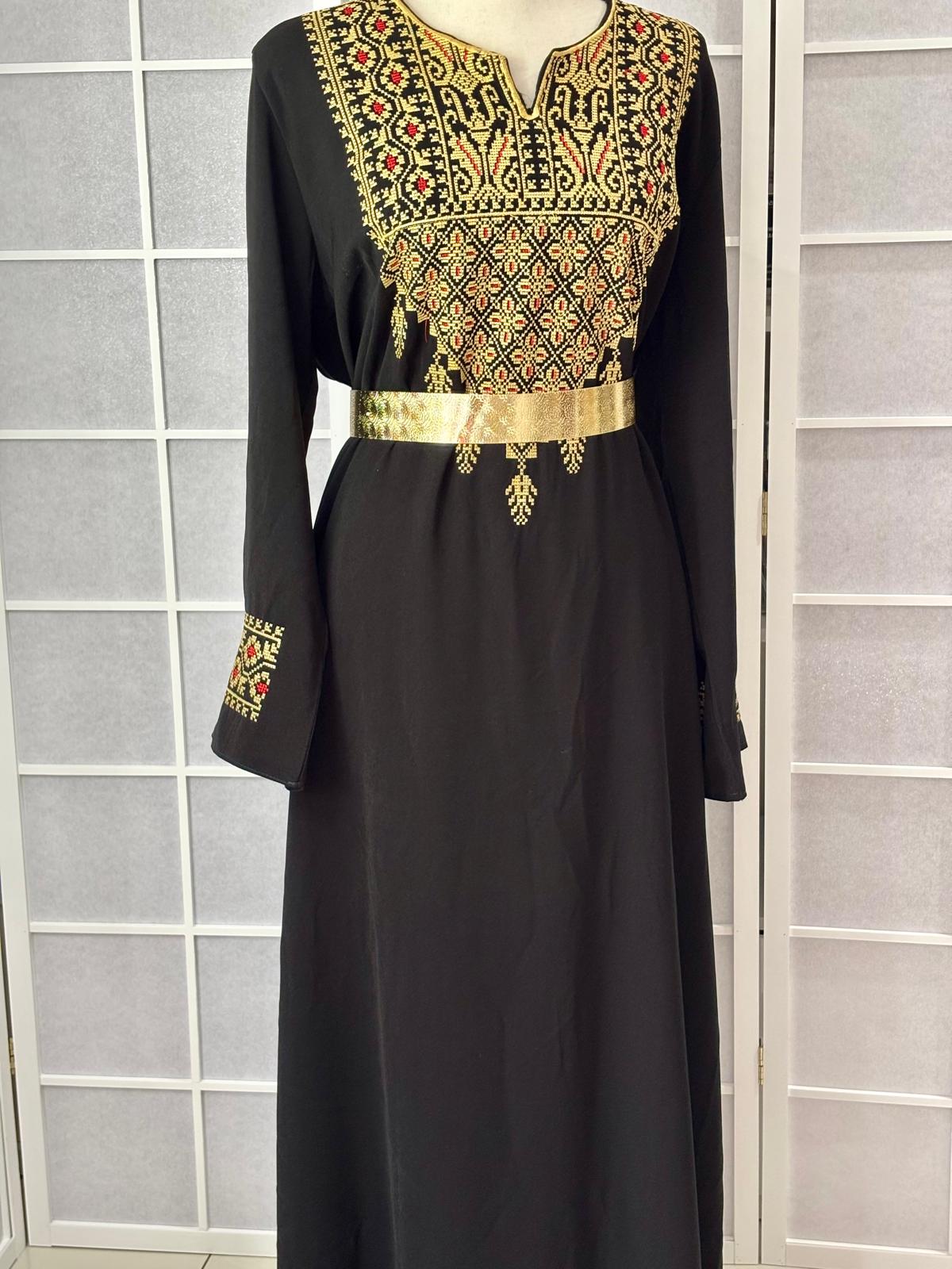 Traditional Tatreez Thobe (Gold)