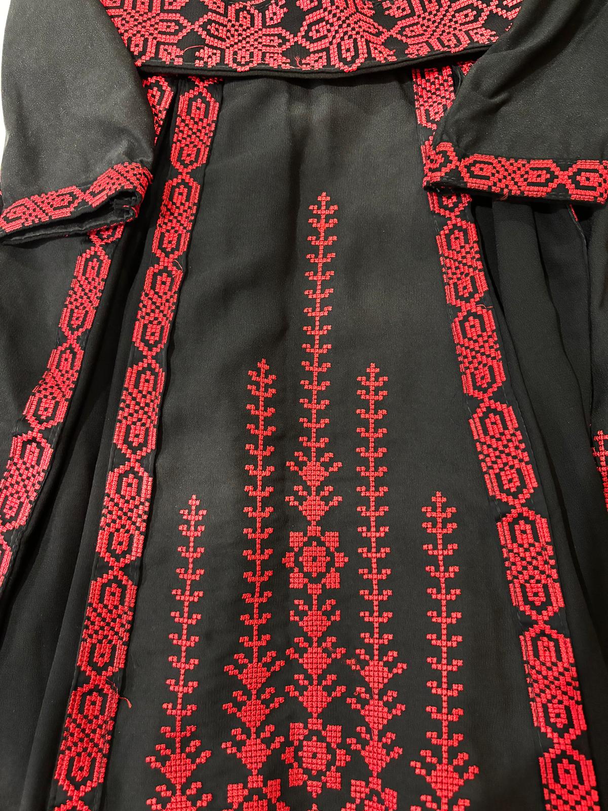 Elegant Black dress with Red Tatreez for Kids (Age: 4-10 years)