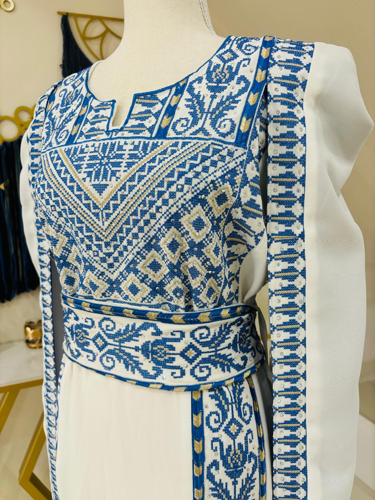 The Princess Thobe (White and Blue)