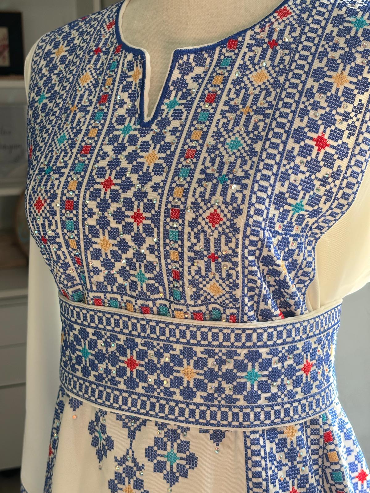 Palestinian Embroidered Thobe With Adjustable Belt  (Blue and White)