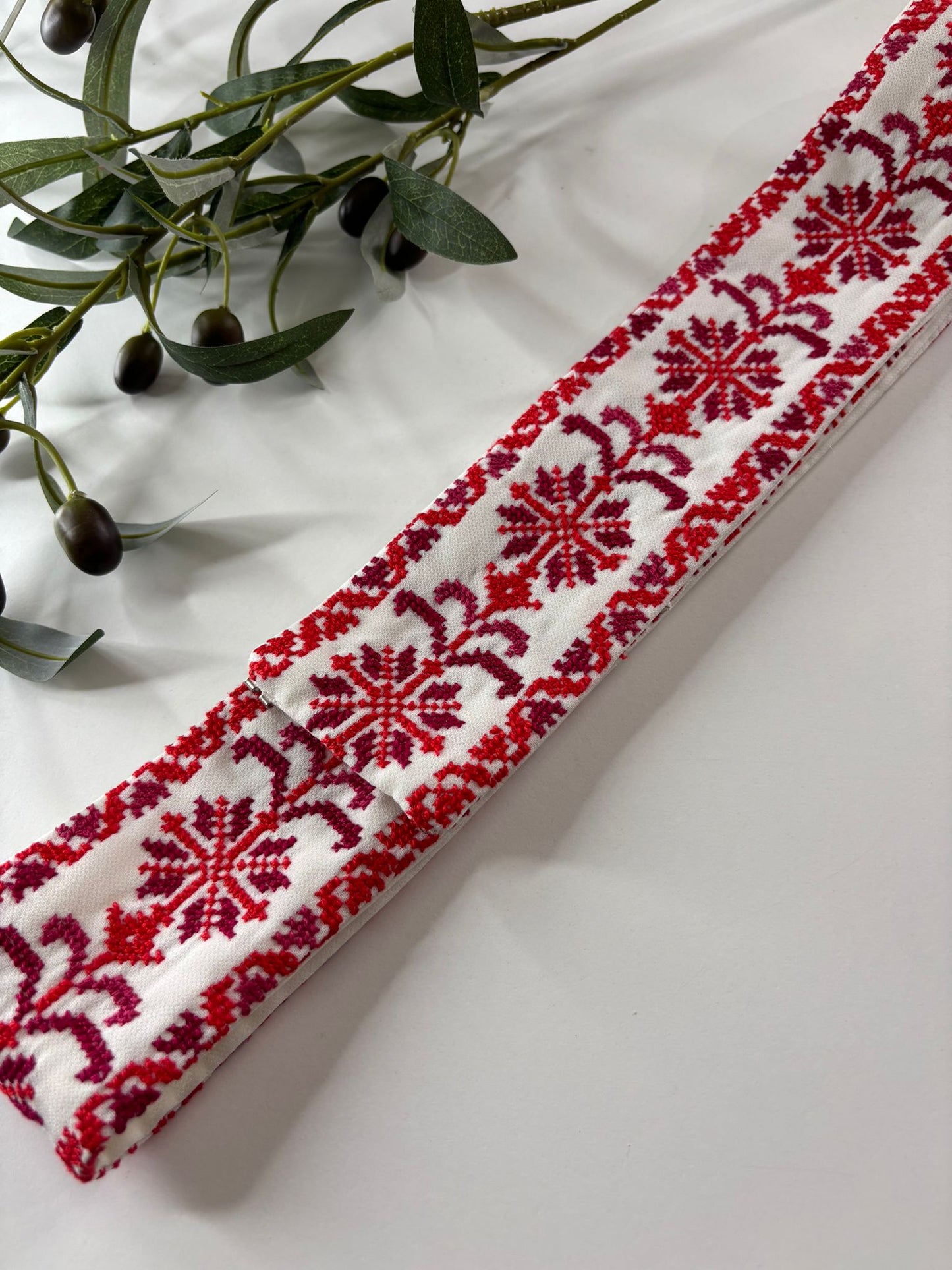 Hand-embroidered Belt (White & Red)