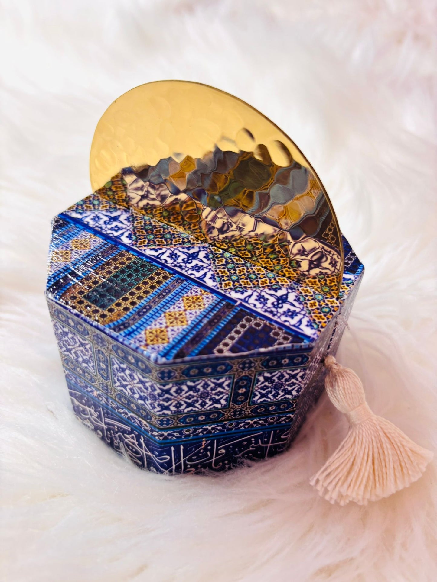 Al Quds Decoupage Cube
