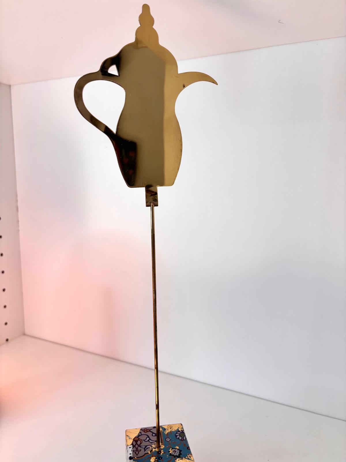 Dallah Decorative Stand