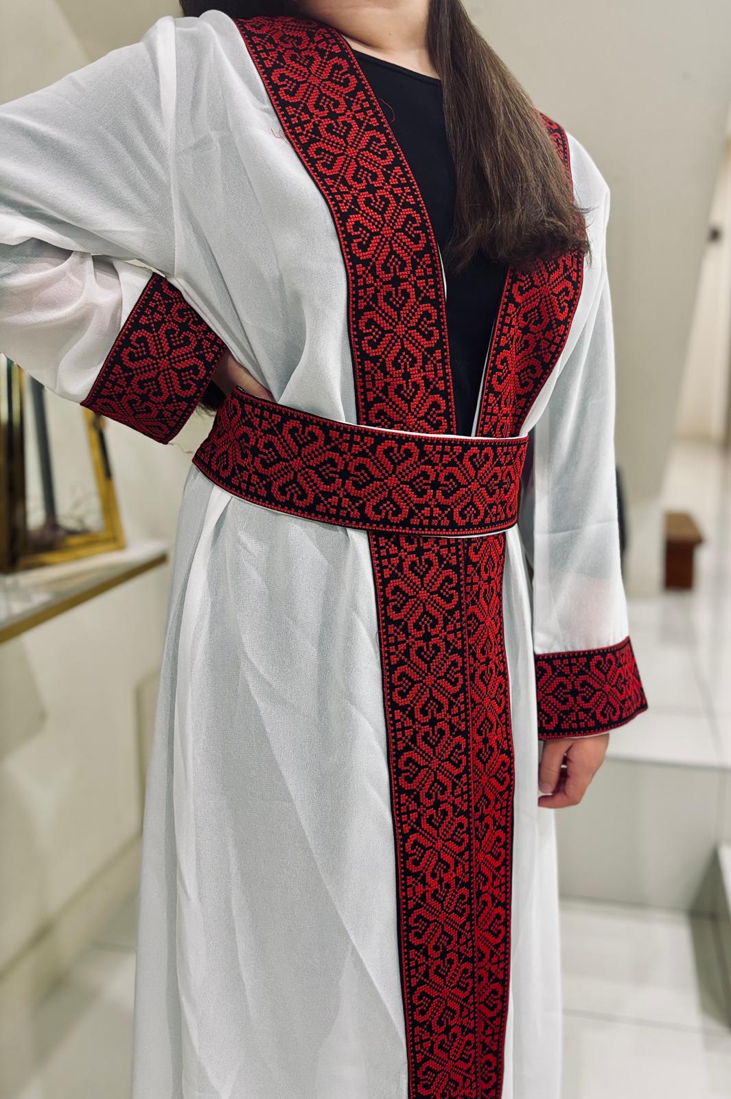 White Chiffon Tatreez Abaya (Hearts)