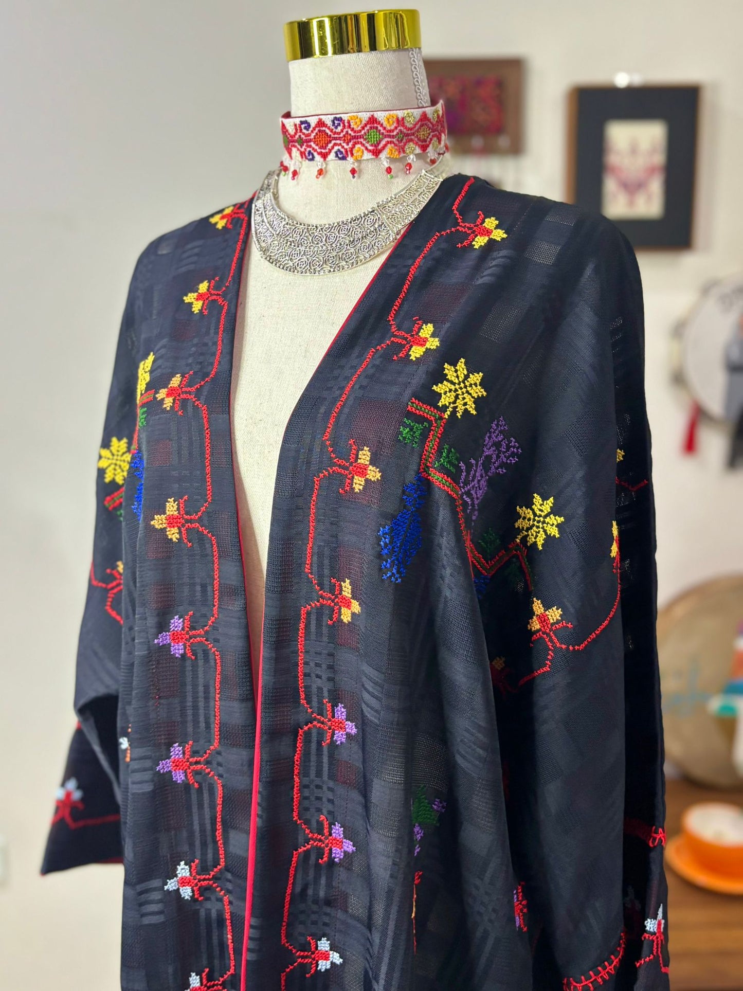 Layl Abaya