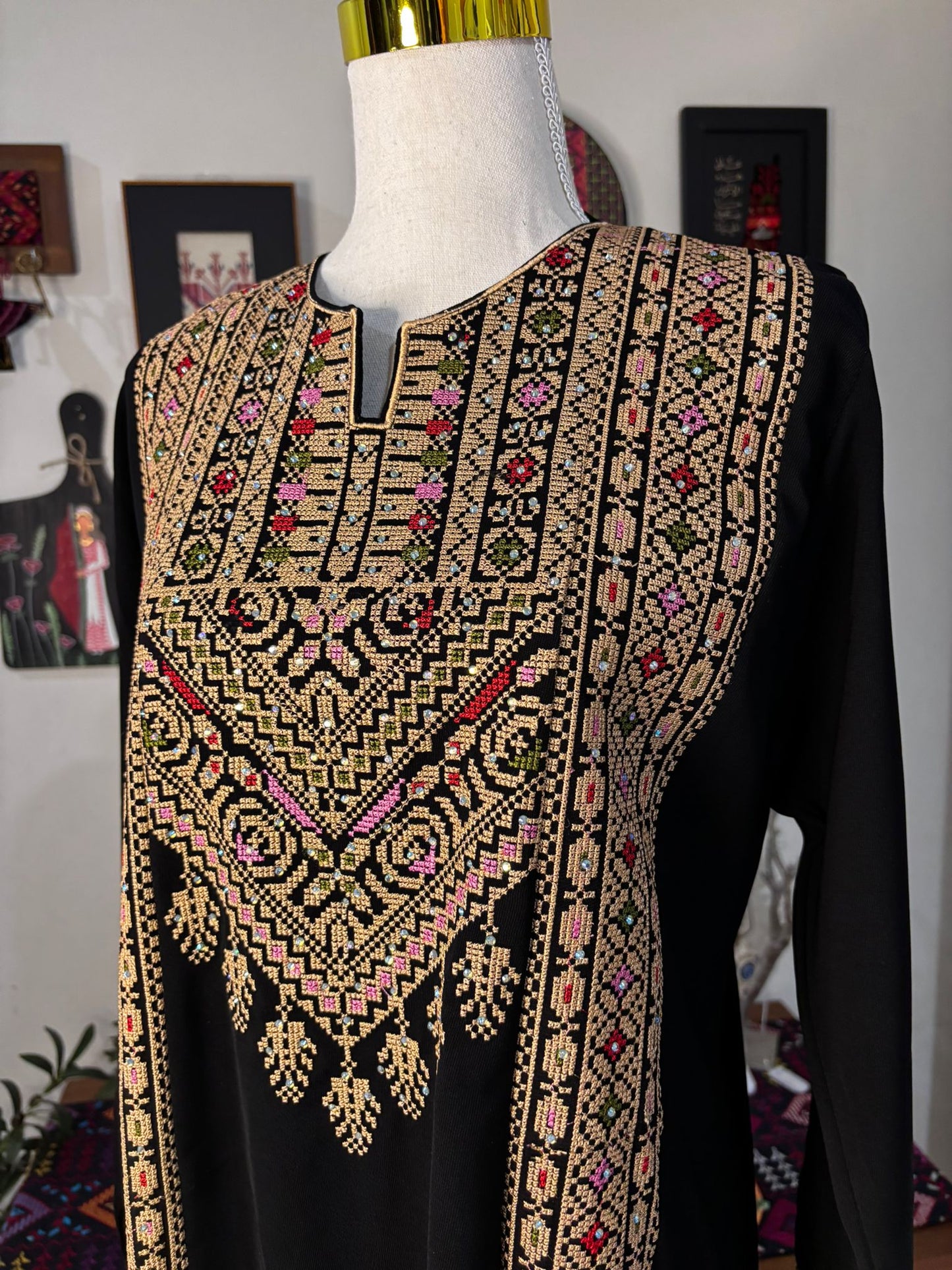 Baladi Thobe (Gold)