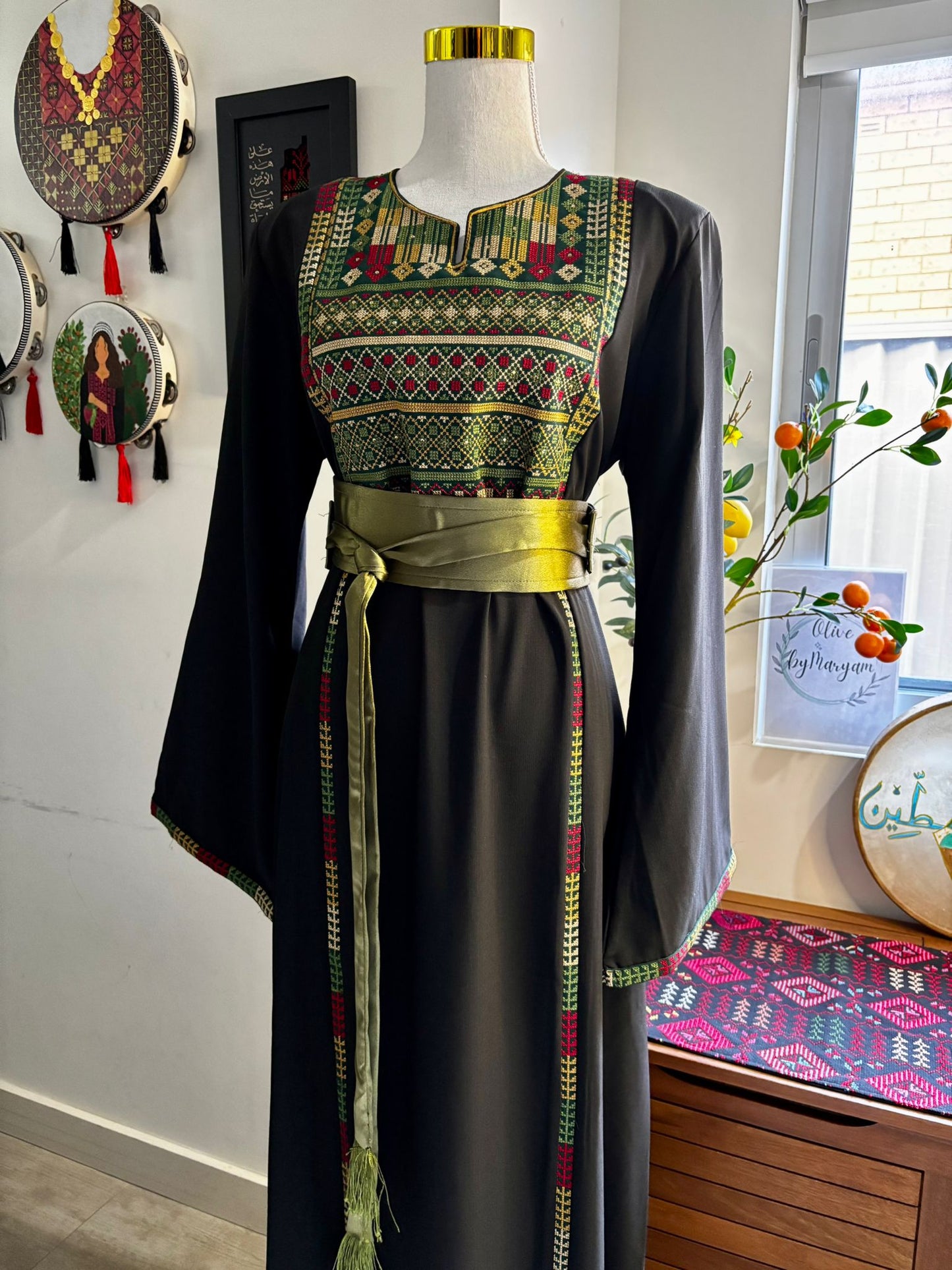 Bissan Thobe (Black and Green)