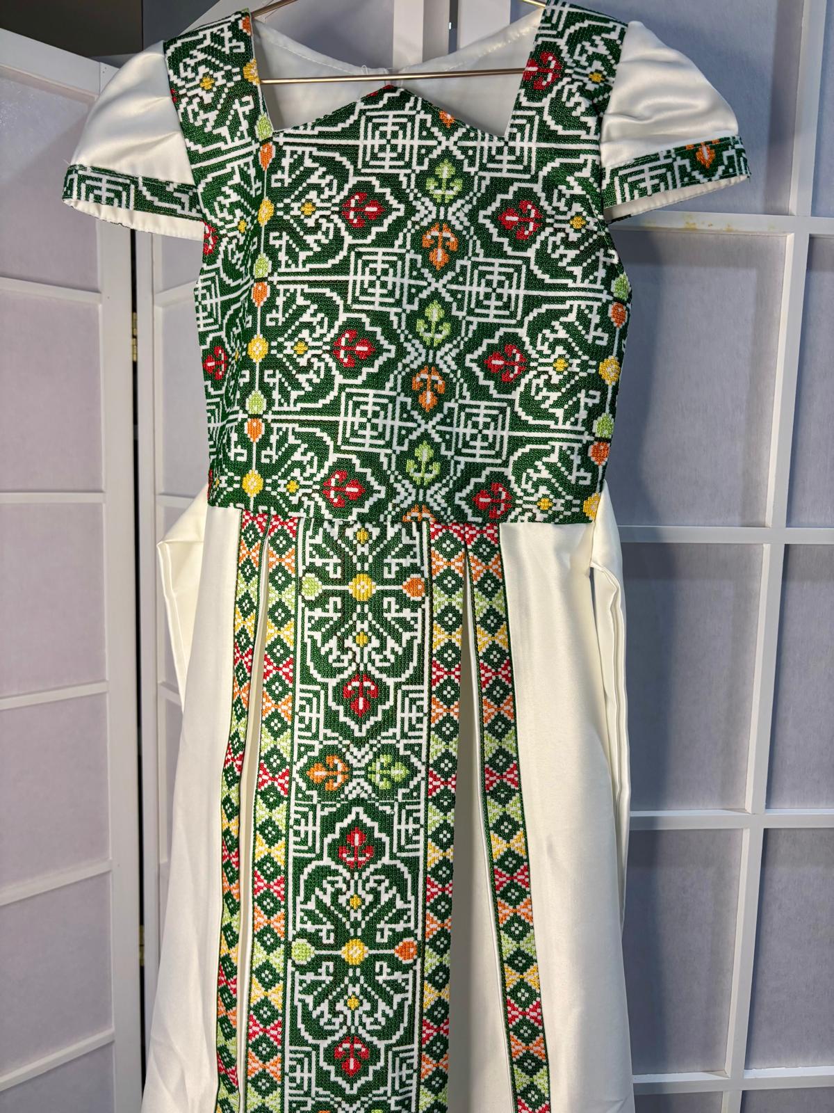 Kid Thobe (White & Green)