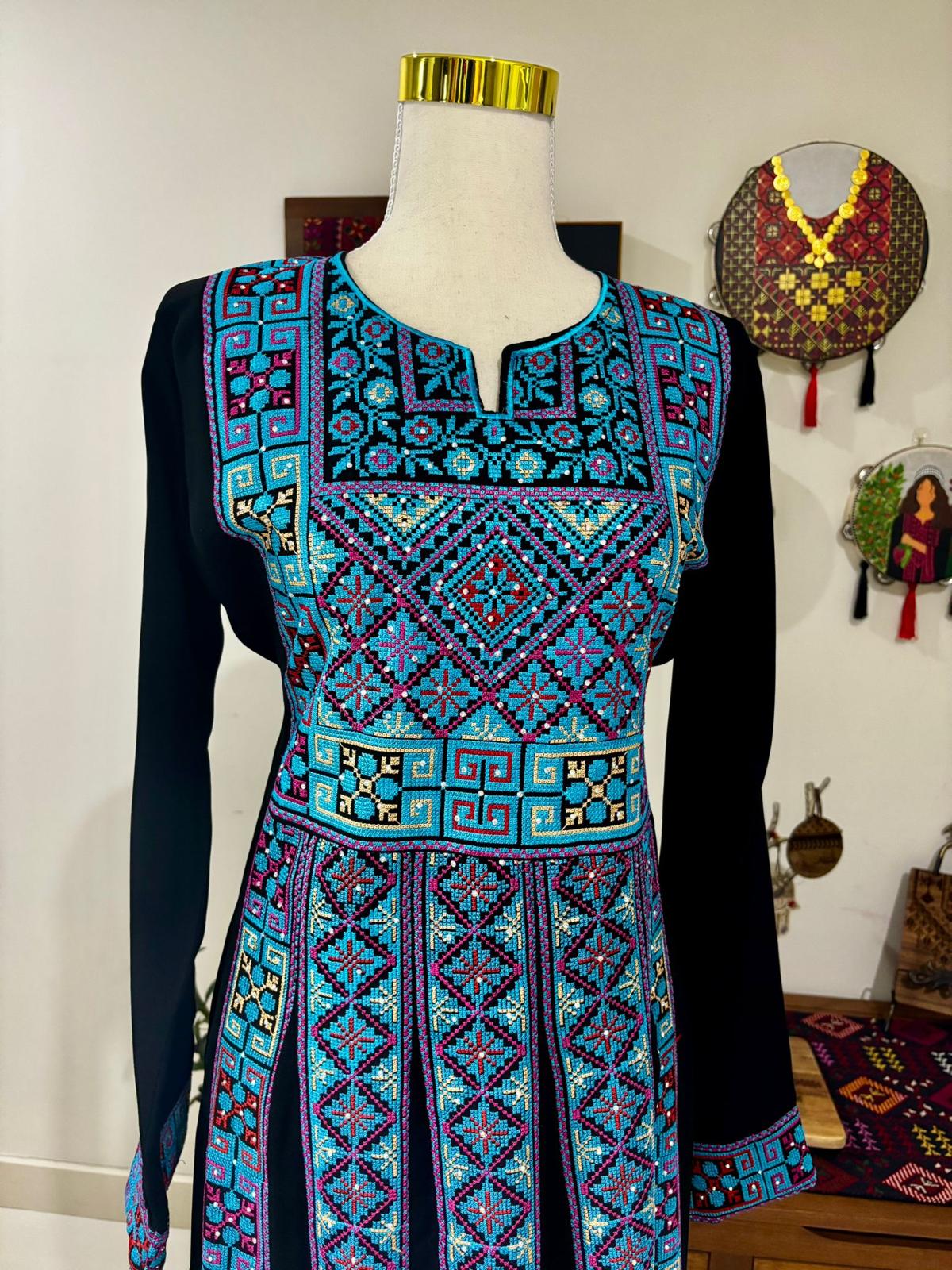 The Orouq Thobe (Blue)