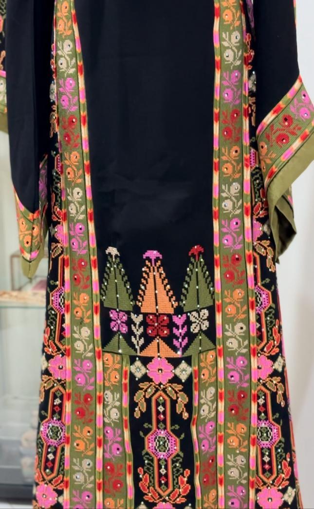 Palestinian Embroidered Thobe With Double Sided Reversible Belt (The Original Falahi Thobe) Black.