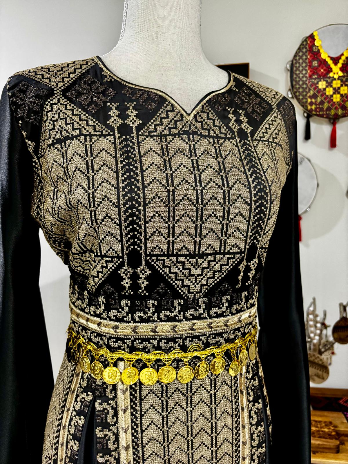 Dahab Thobe (The Golden Dress)