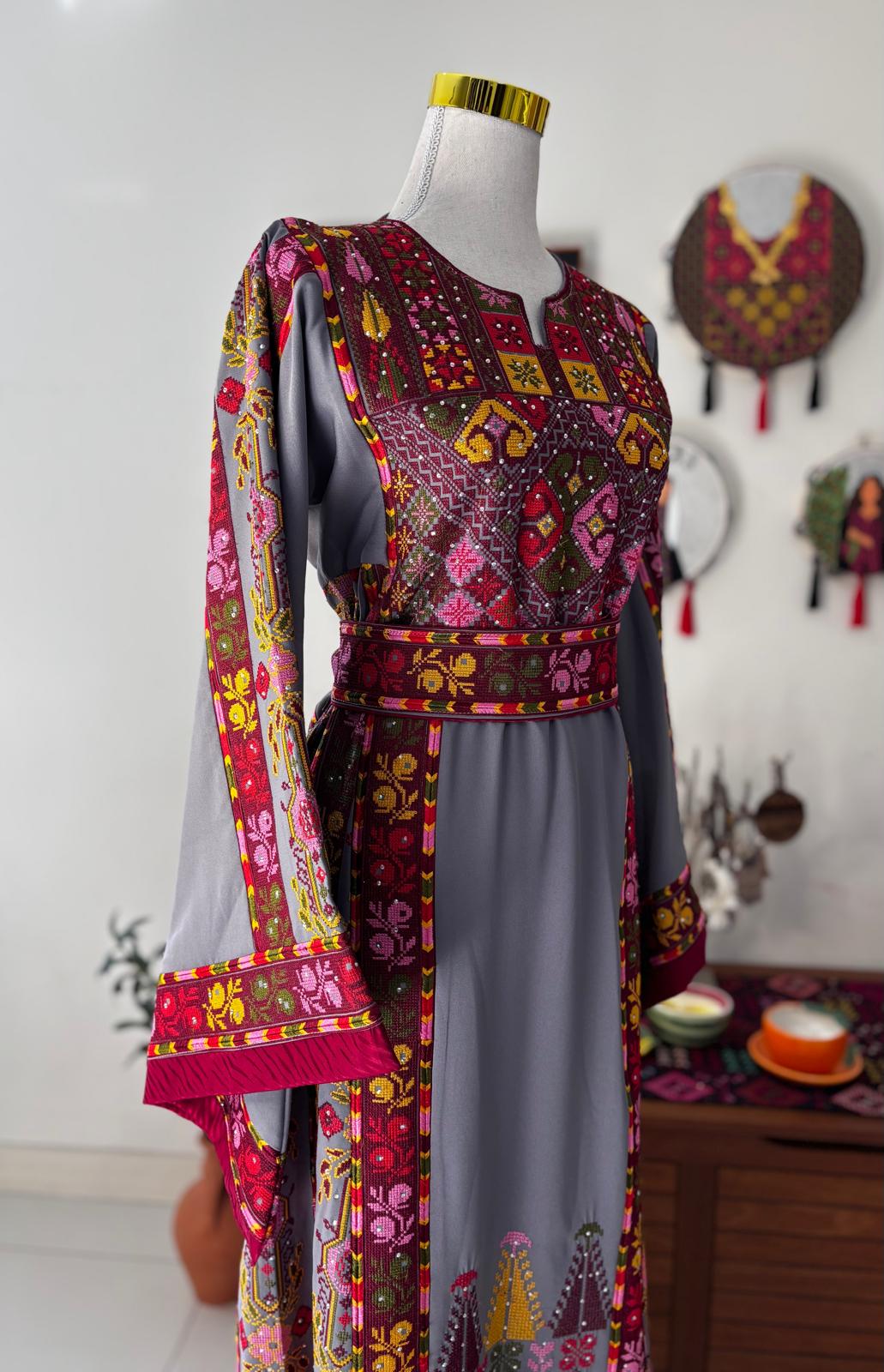 "Threads of the Sun" Thobe (Grey)