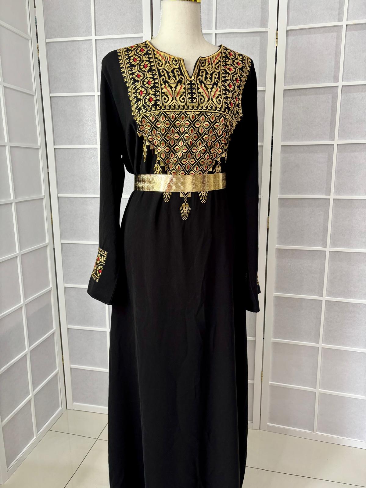 Traditional Tatreez Thobe (Gold)