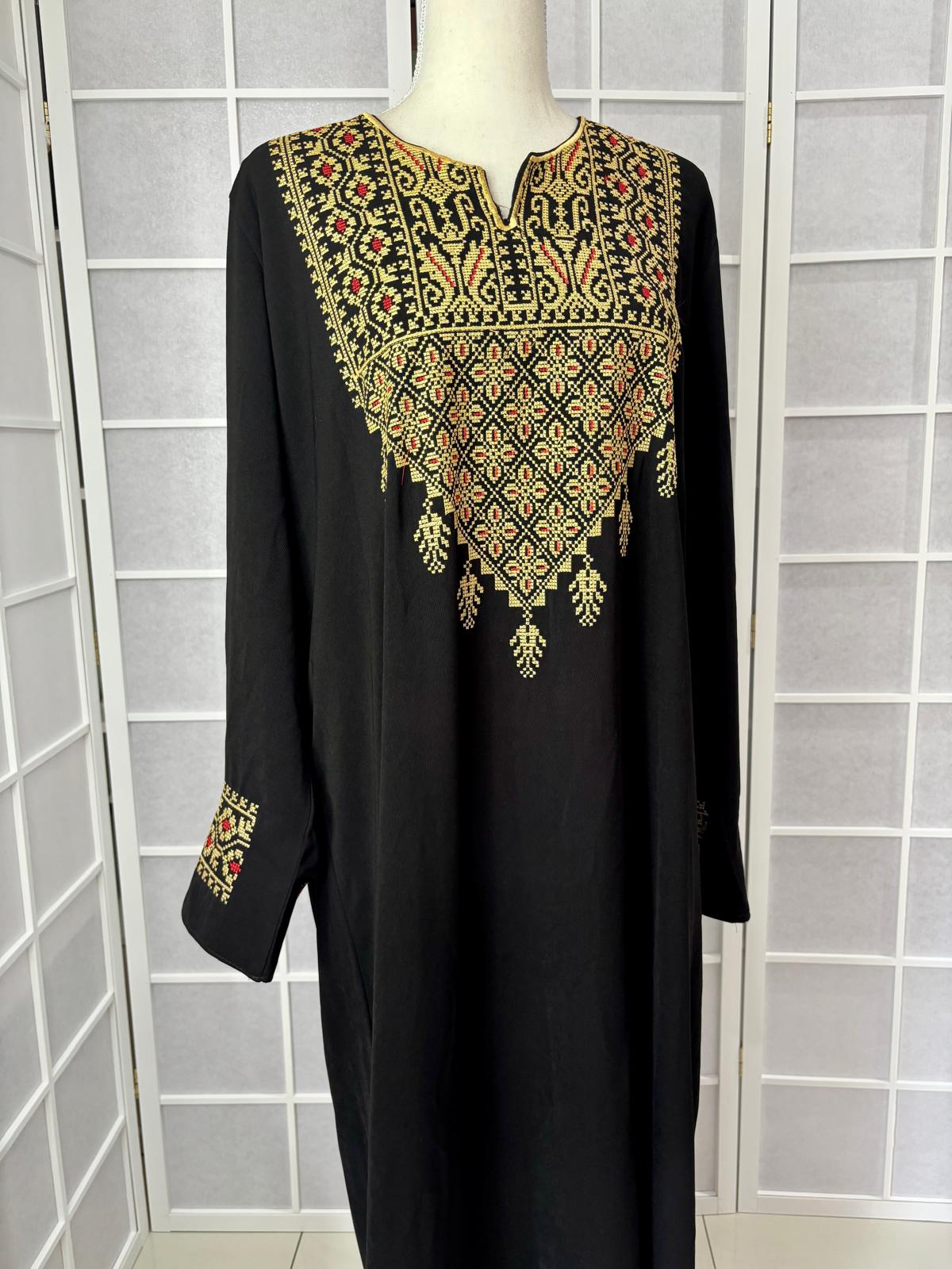 Traditional Tatreez Thobe (Gold)