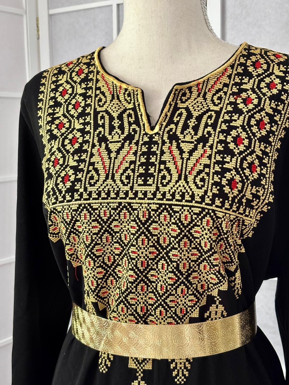 Traditional Tatreez Thobe (Gold)