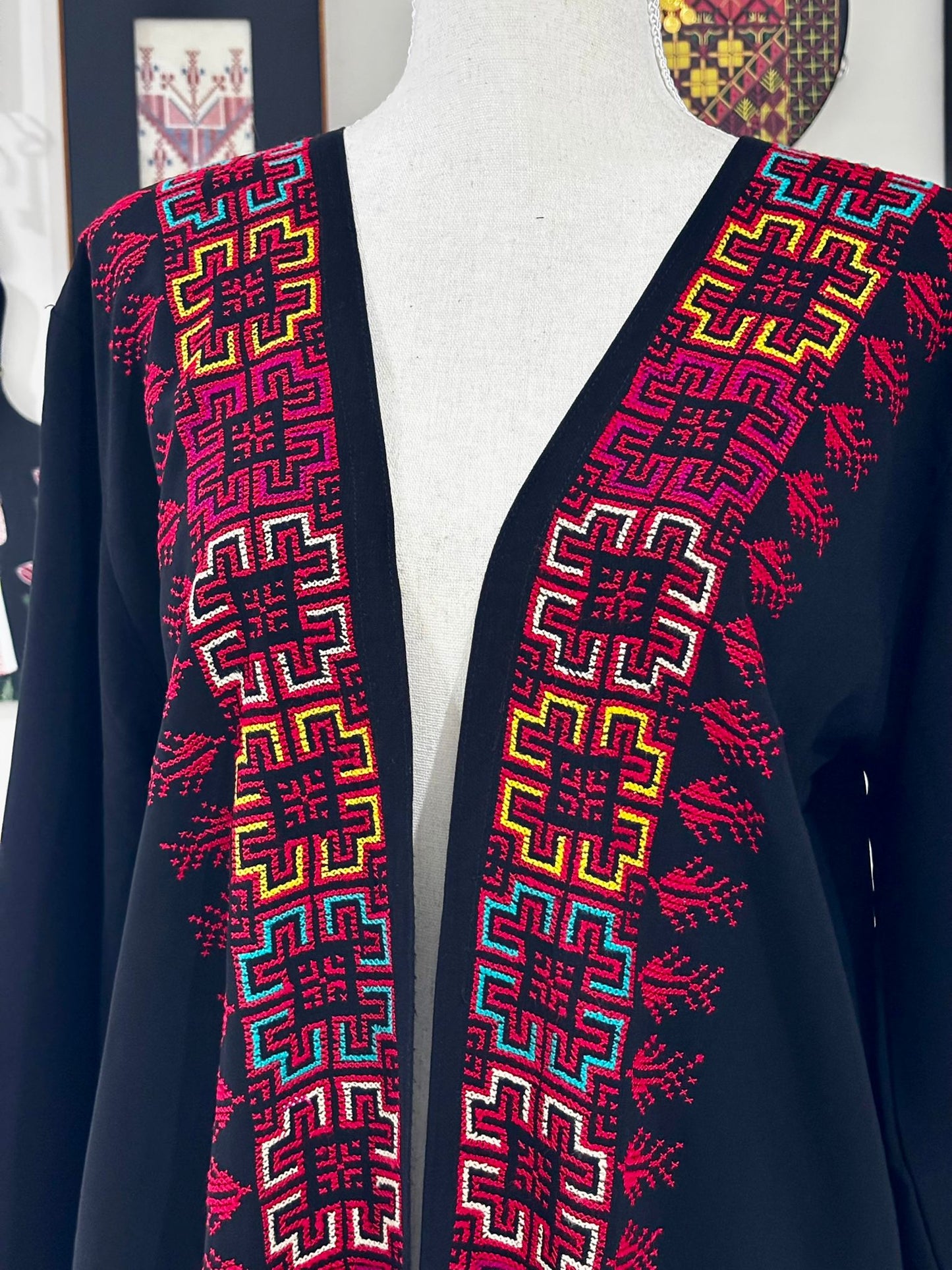 Khaimet Al Basha Abaya (Ramallah Collection)