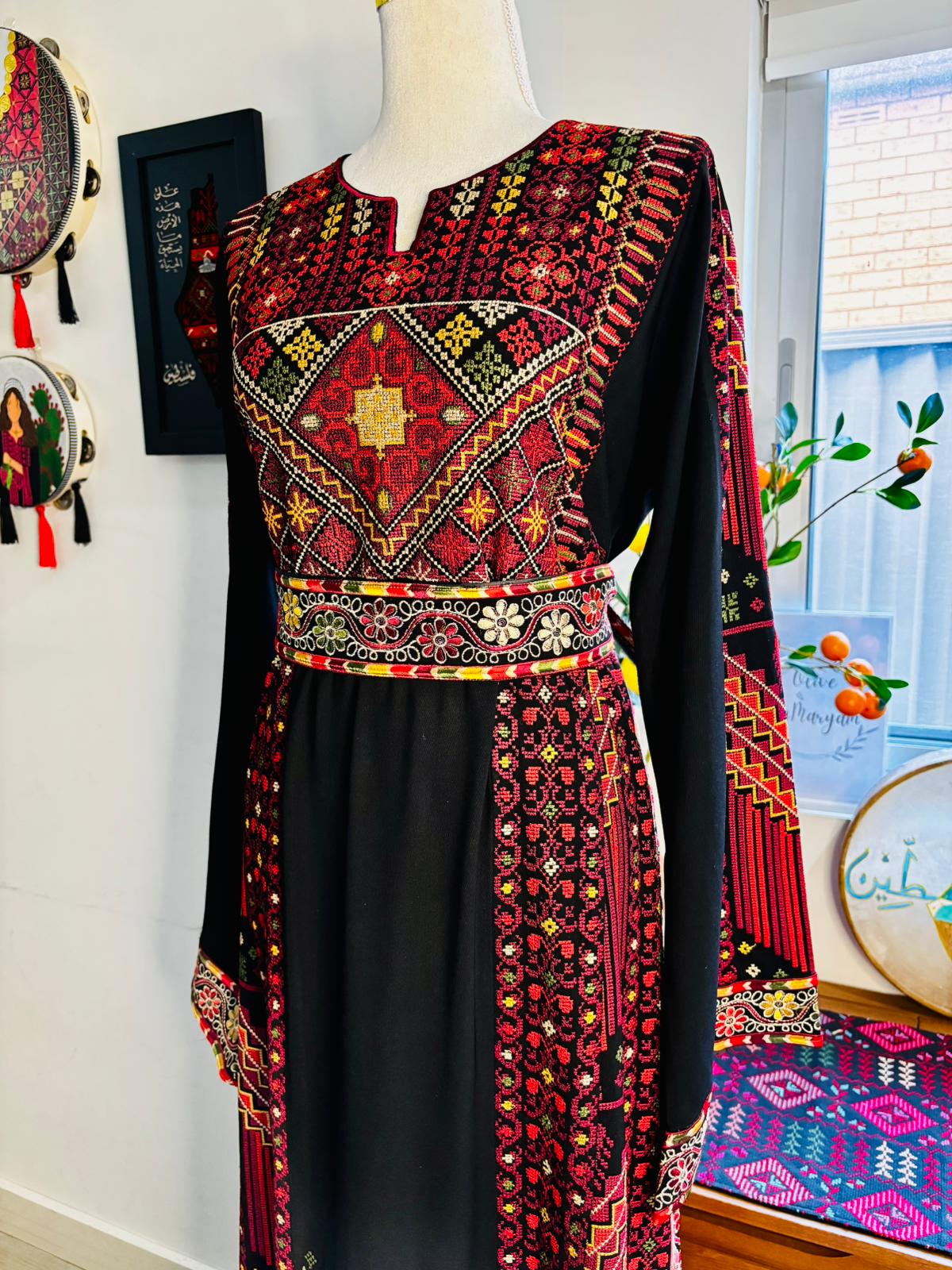 Sumood Thobe