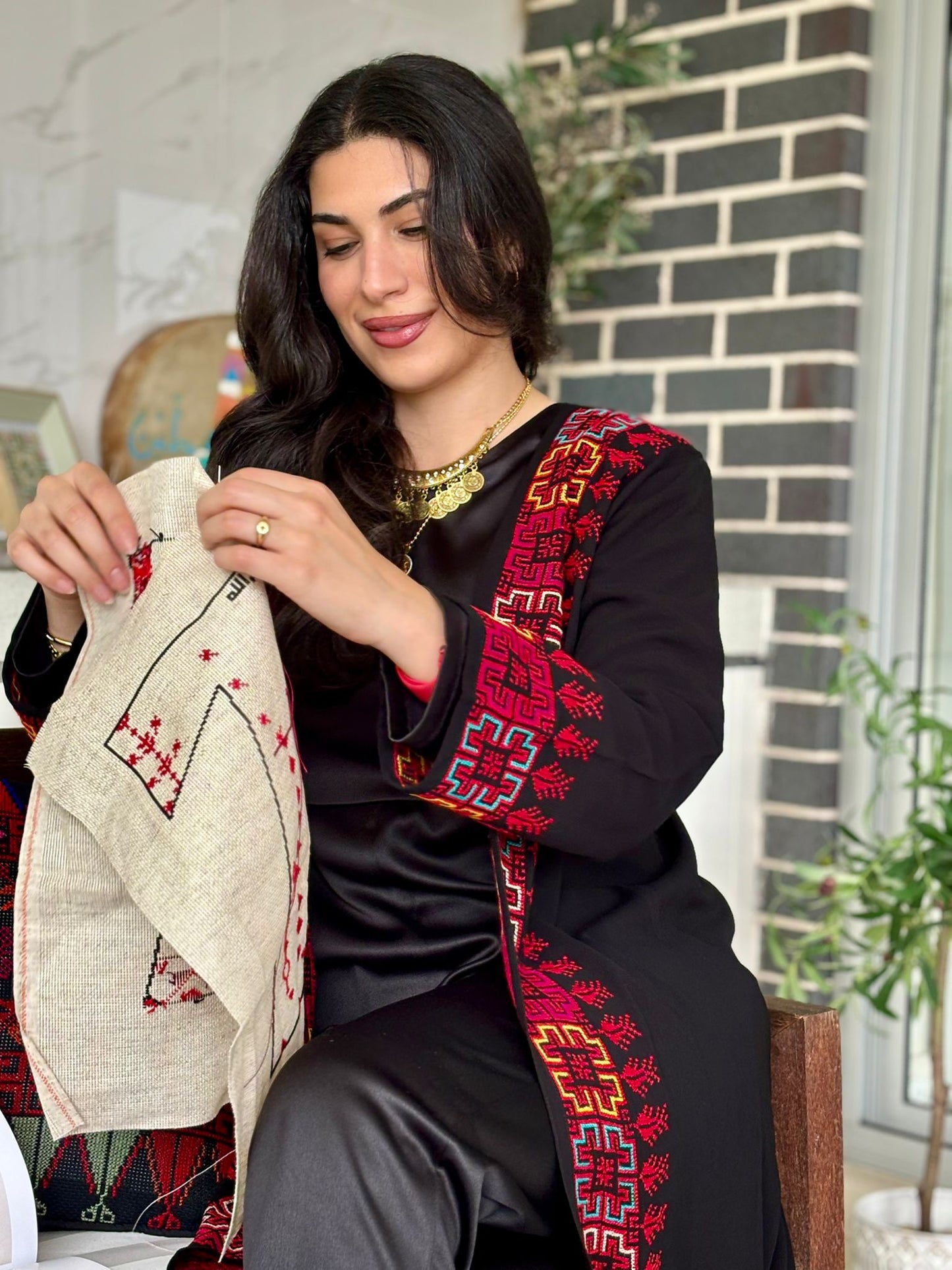 Khaimet Al Basha Abaya (Ramallah Collection)