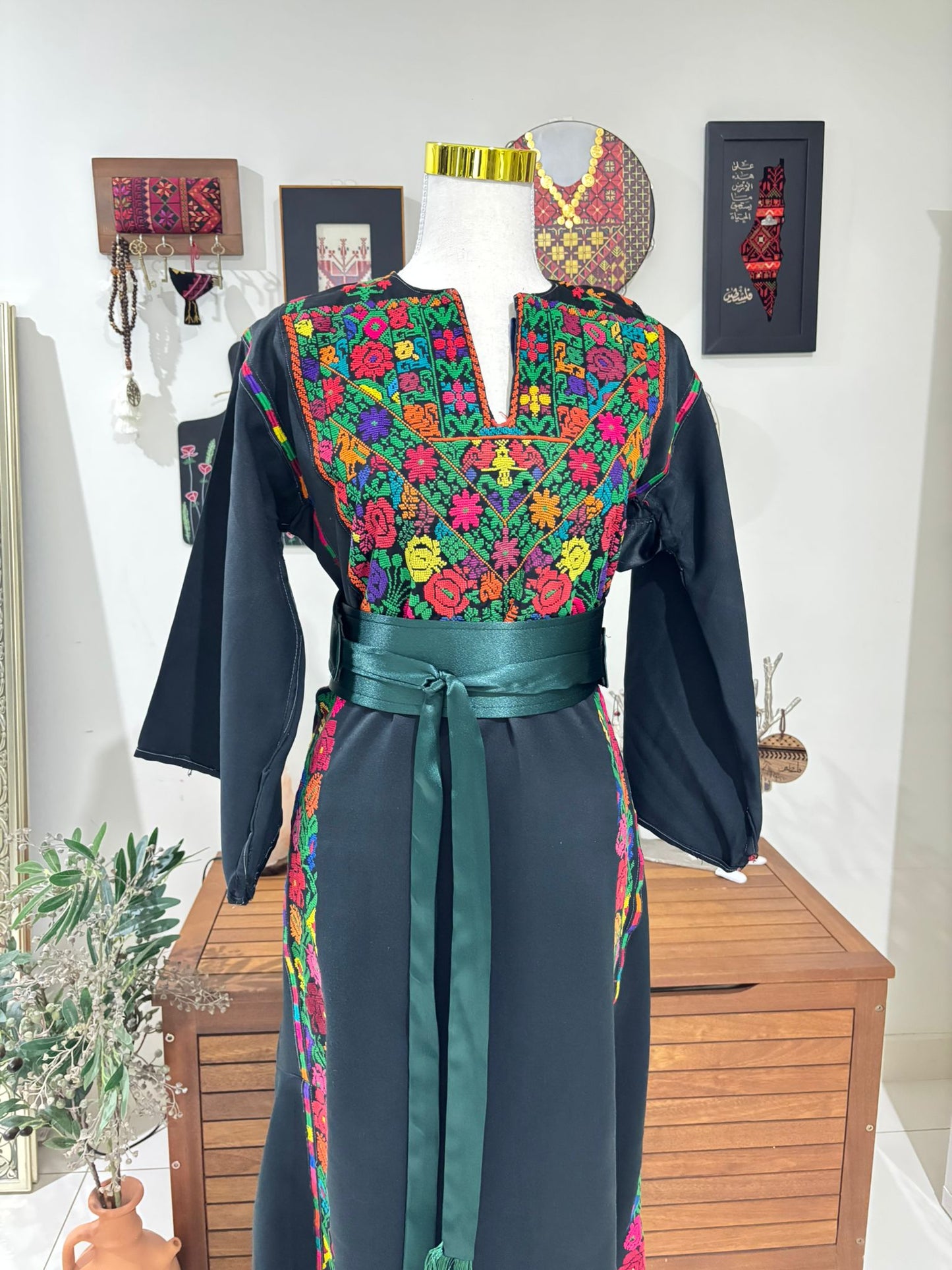 Deerah Coolection:  Vintage Palestinian Thobe. (From Al-Khalil)